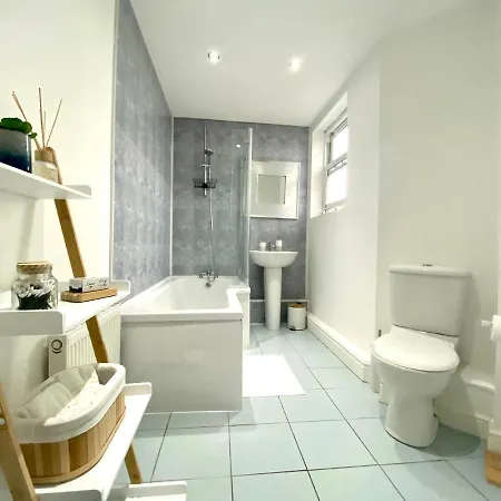 Lovely Stylish Apartment Near Penny Lane! Free Parking Liverpool Exterior photo