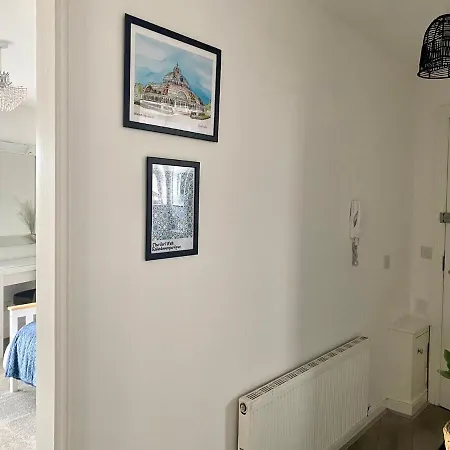 Lovely Stylish Apartment Near Penny Lane! Free Parking Liverpool Exterior photo