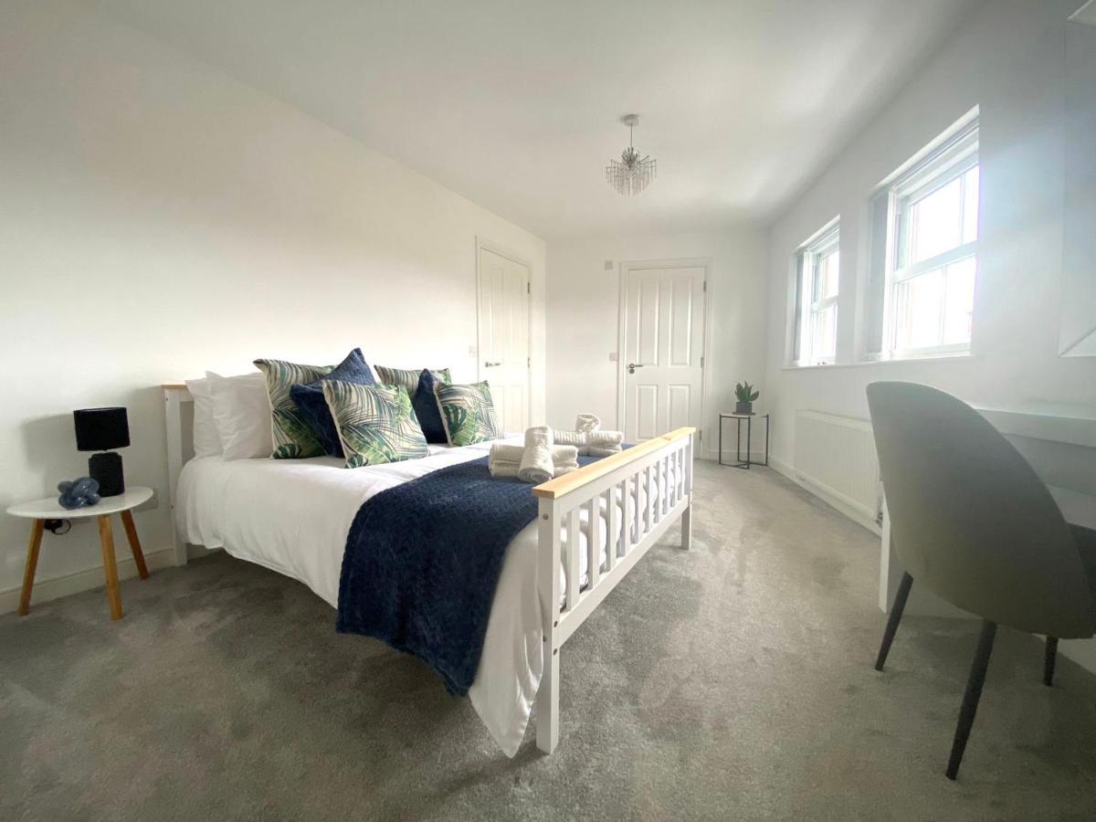 Lovely Stylish Near Penny Lane! Free Parking Apartment Liverpool
